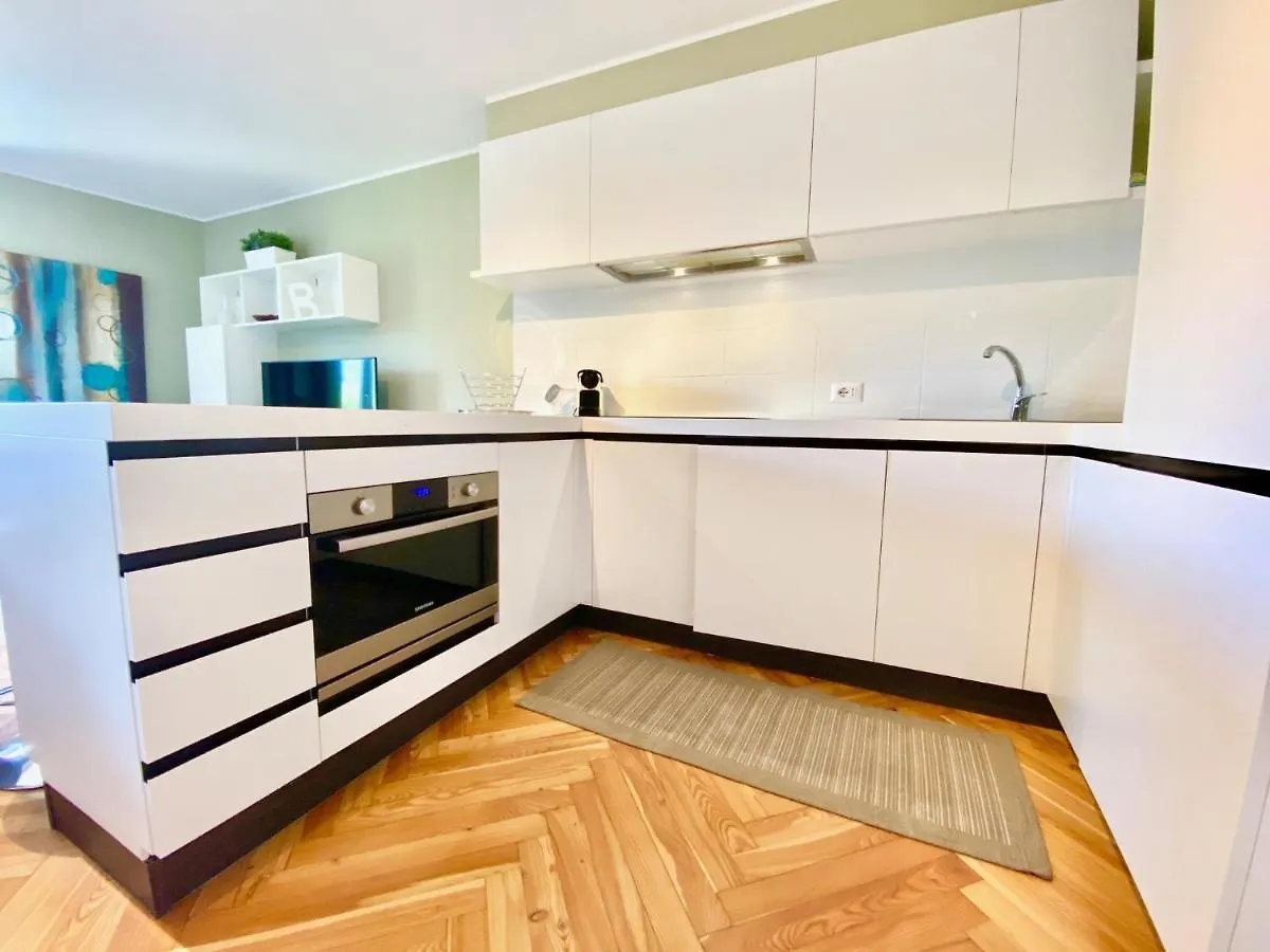 Tower 44 Apartment Luino 0*,  Italy