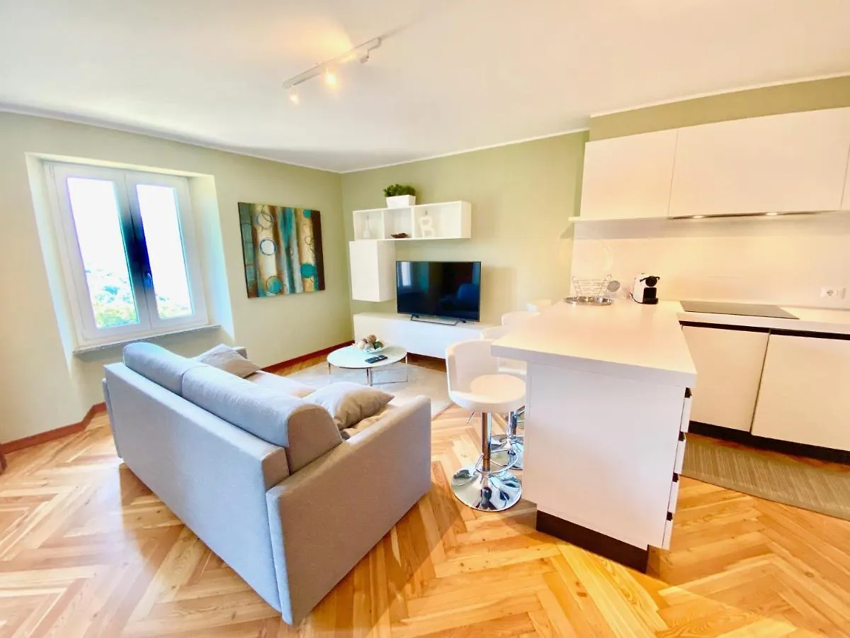 Tower 44 Apartment Luino Italy